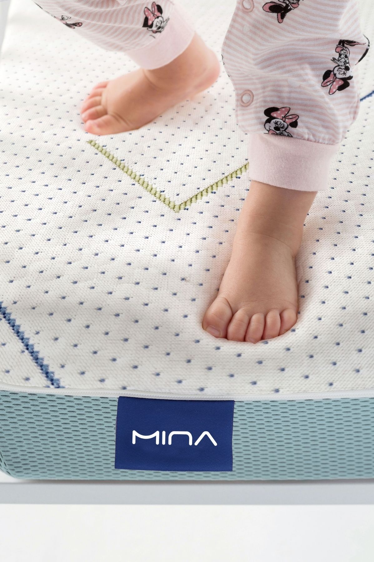 Mina - Mina Bebek Yatağı (1)